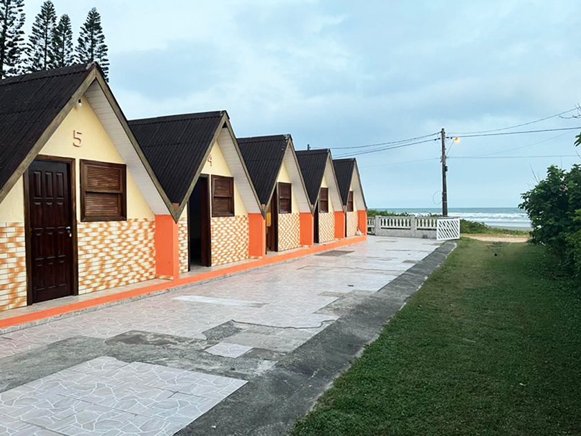 Chalé Mar Itanhaém, Pé na Areia